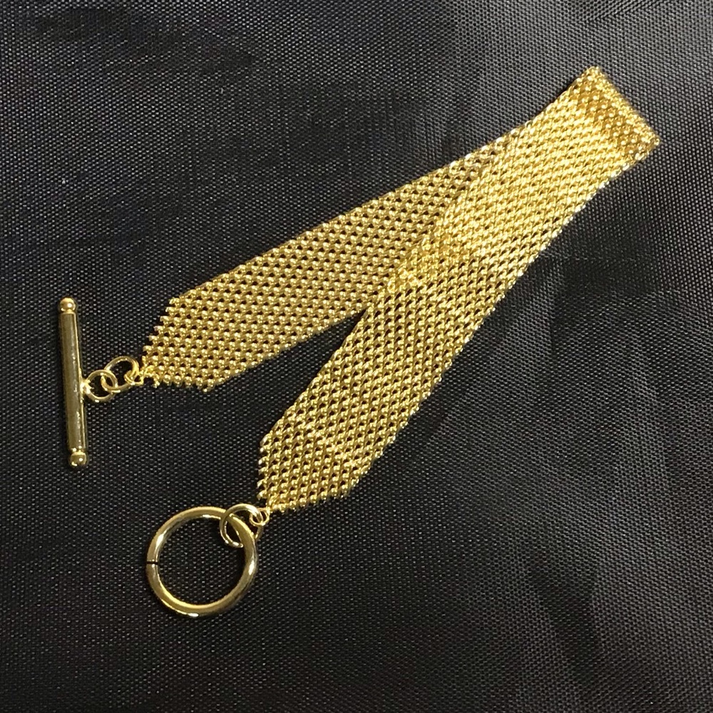 NEW Bracelet Woven Net Chainmail Mesh Look Toggle